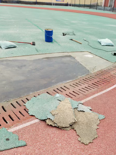 临沧球场翻新维修补、球场翻新修补改造